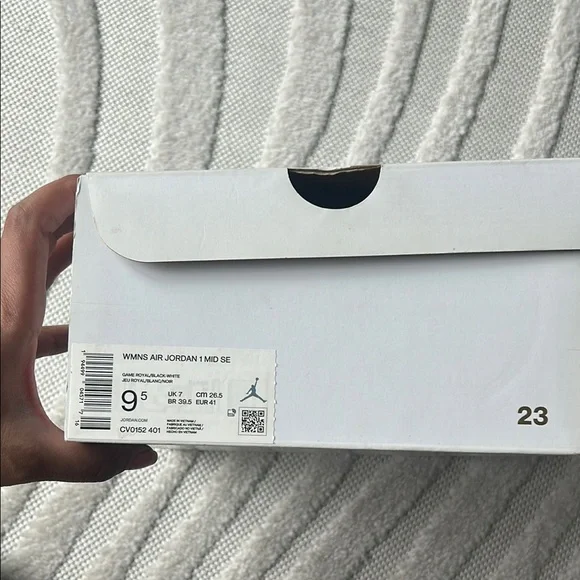 Nike Blue and White High-Top Sneakers ( Air Jordans) - Picture 2 of 6